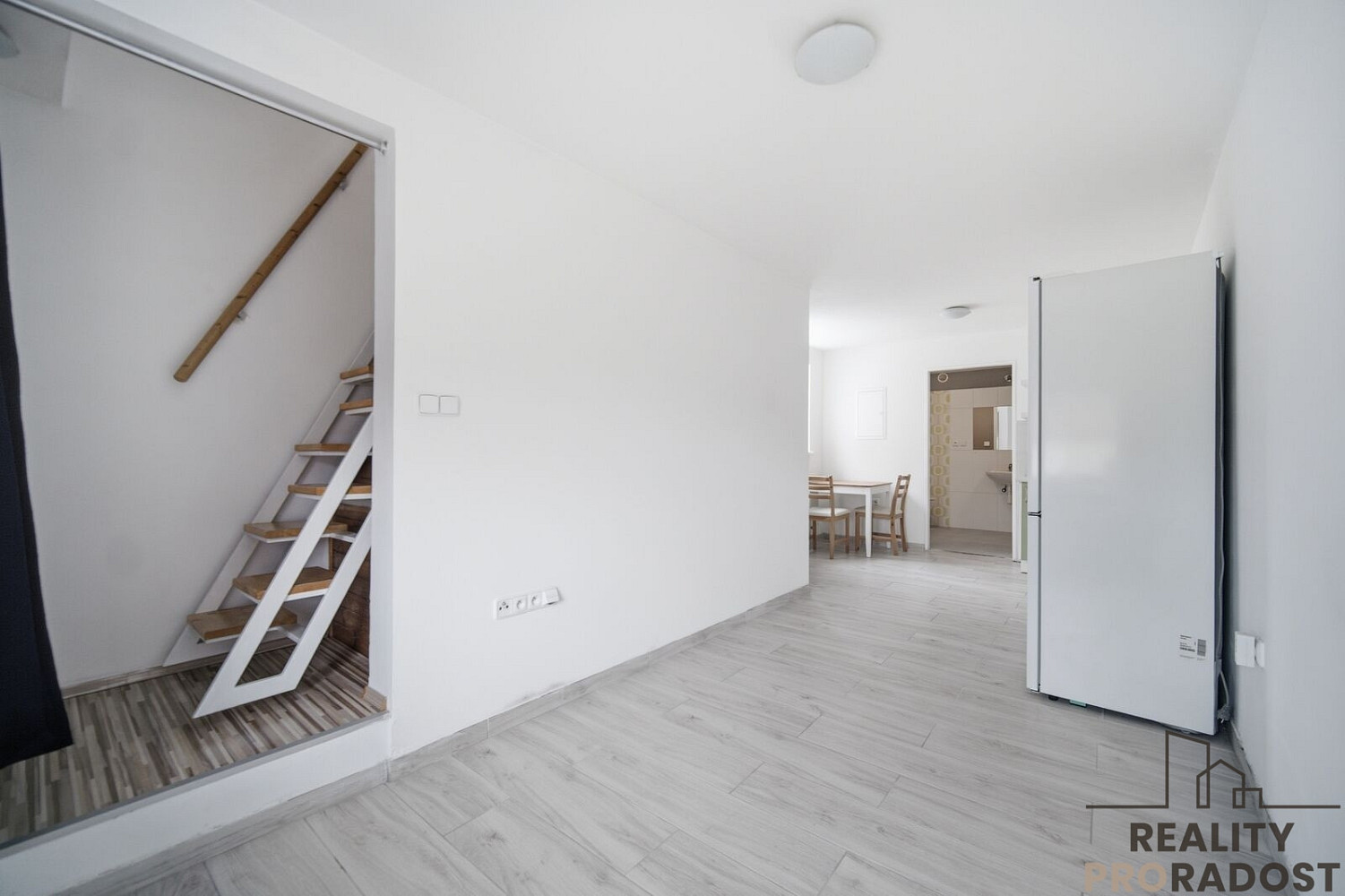 Pronájem bytu 2+1 54 m² - View 4