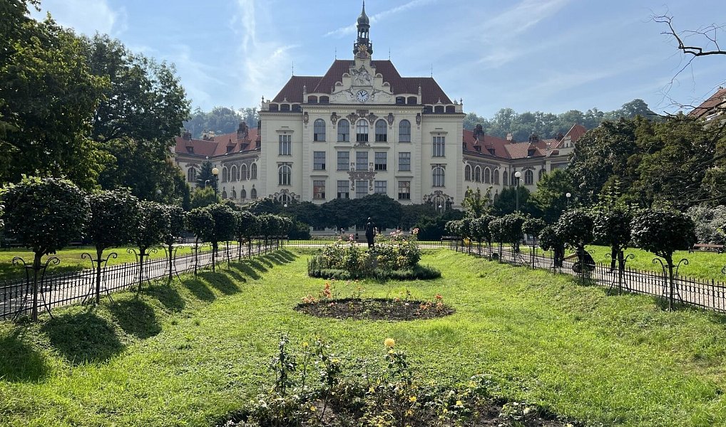 Prodej bytu 2+kk 46 m², Praha – náhled fotky 11