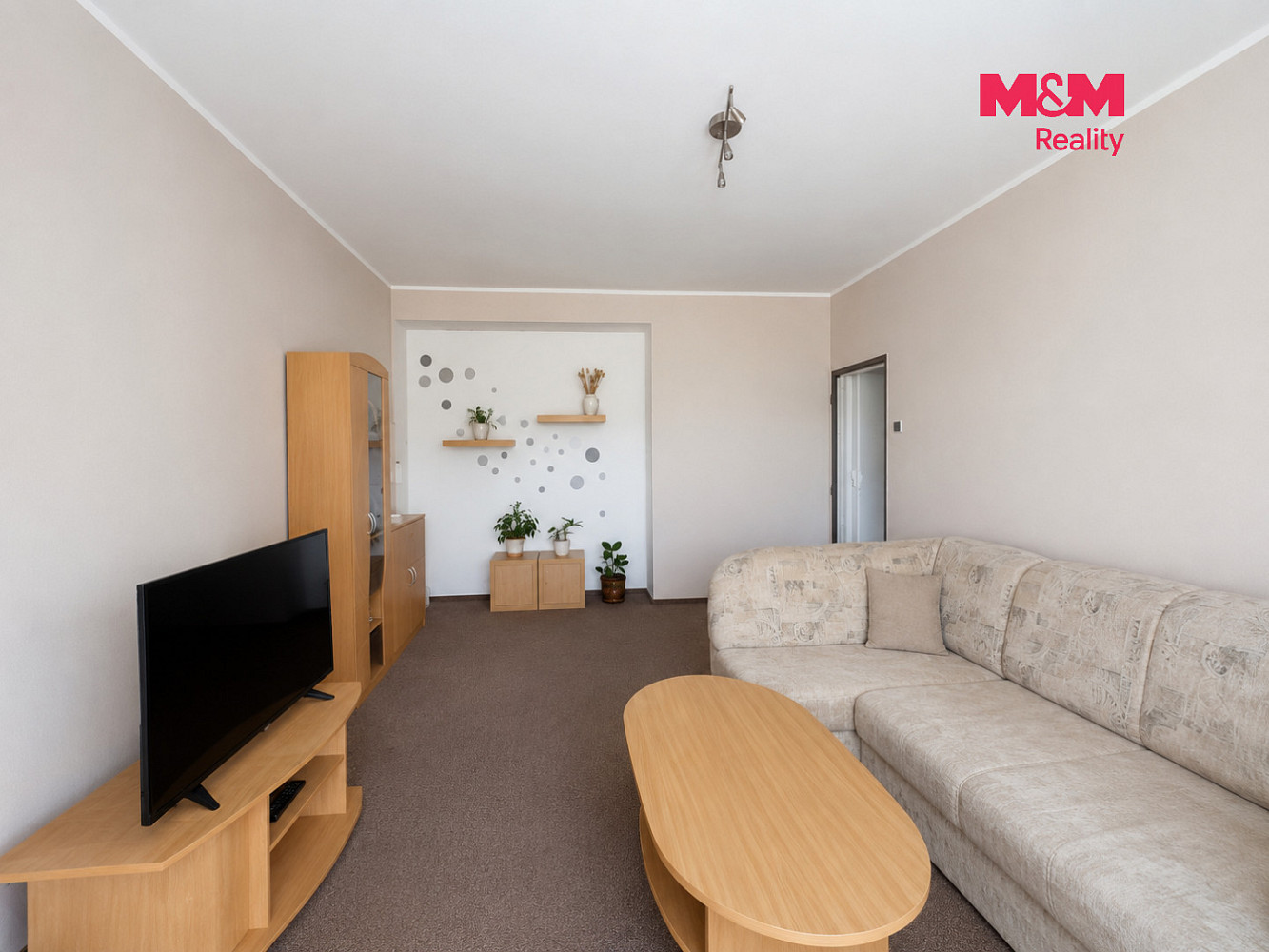 Prodej bytu 2+1 54 m² — photo 2