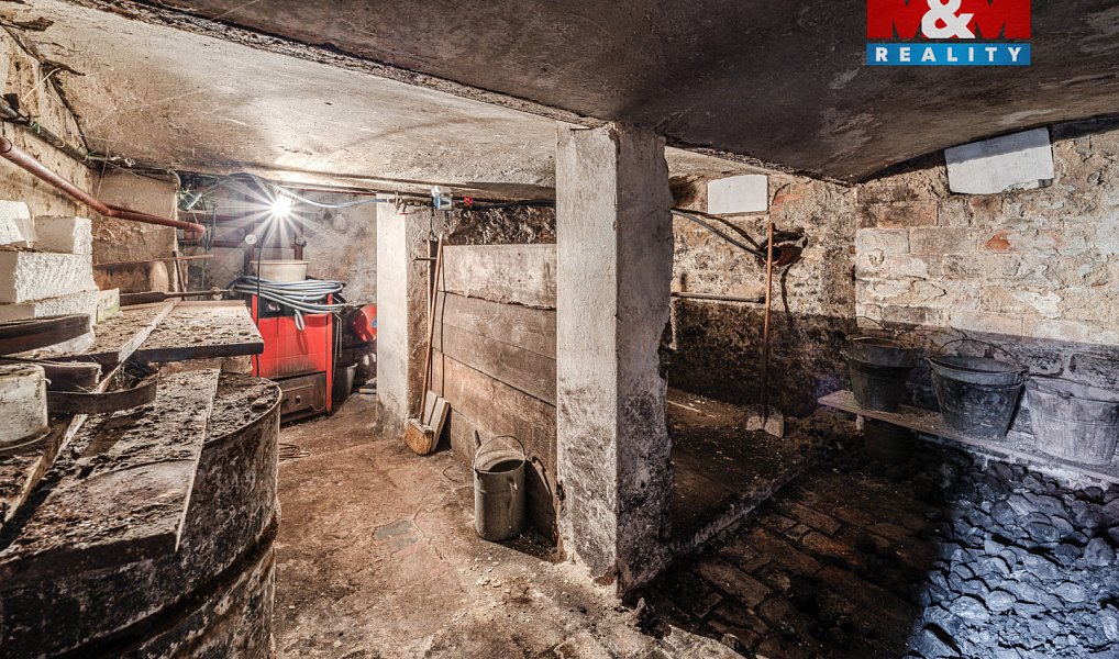 Prodej domu 159 m² s pozemkem 1 306 m², Červené Pečky – náhled fotky 17