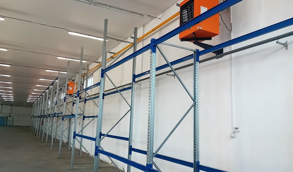Pronájem skladovacích prostor 950 m², Hluboká nad Vltavou – náhled fotky 9