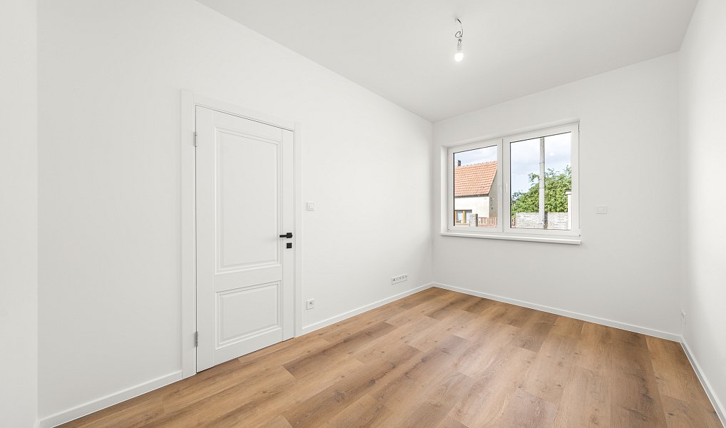 Prodej domu 102 m² s pozemkem 434 m², Dolany – náhled fotky 6