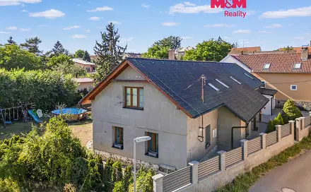 Prodej domu 210 m² s pozemkem 1 040 m², V Chaloupkách, Neumětely, okres Beroun