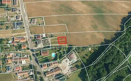Prodej stavebního pozemku 404 m², Pardubice - Drozdice