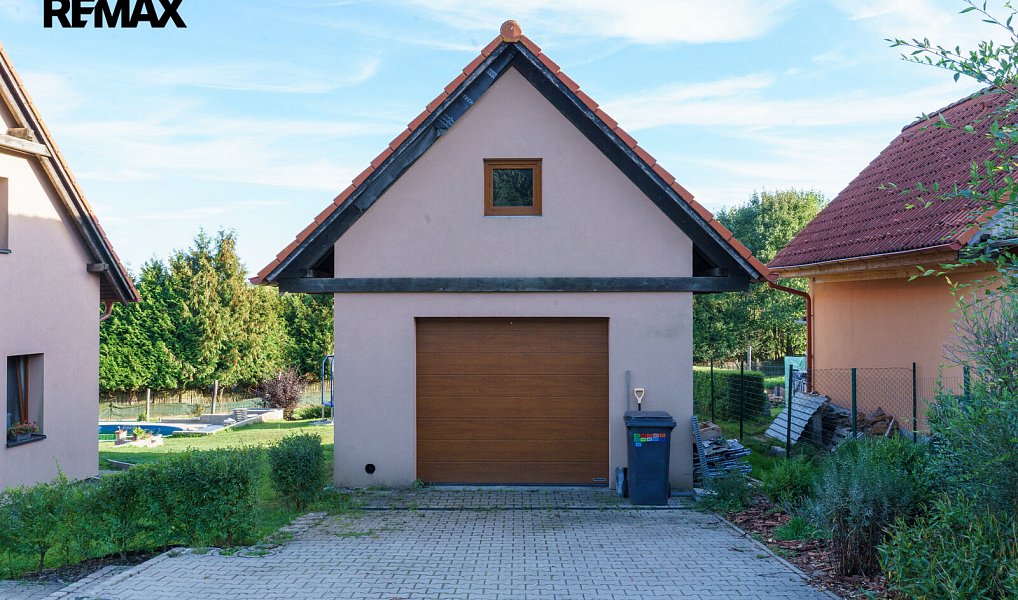 Prodej domu 164 m² s pozemkem 1 451 m², Obora – náhled fotky 17