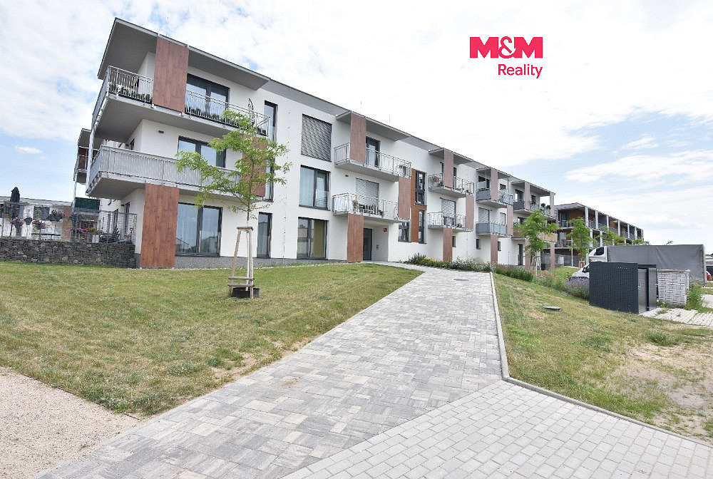 Pronájem garážového stání, 9 m2, Brandýs n/L-Stará Boleslav