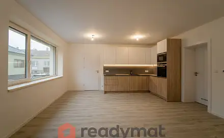 Prodej bytu 1+kk 44 m², tř. Dukelských hrdinů, Hodonín