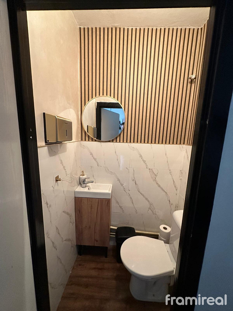 Pronájem obchodních prostor 34 m² — photo 4