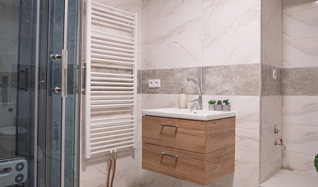 Pronájem bytu 2+1 77 m², Znojmo – náhled fotky 3