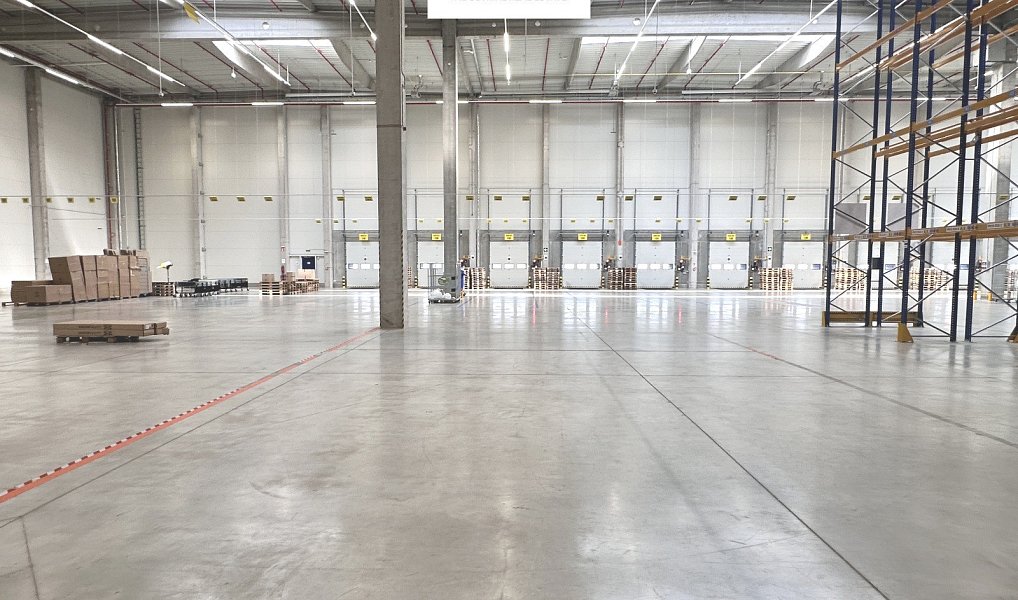 Pronájem výrobních prostor 15 630 m², Zákupy – náhled fotky 11