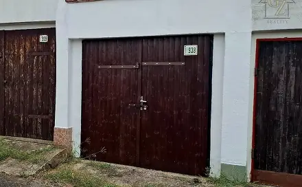 Družstevní garáž v Litvínově Na Pavlu II zabezpečený areál, Lomská, Litvínov - Horní Litvínov, okres Most