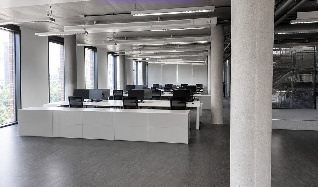 Pronájem kanceláře 440 m², Praha – náhled fotky 11