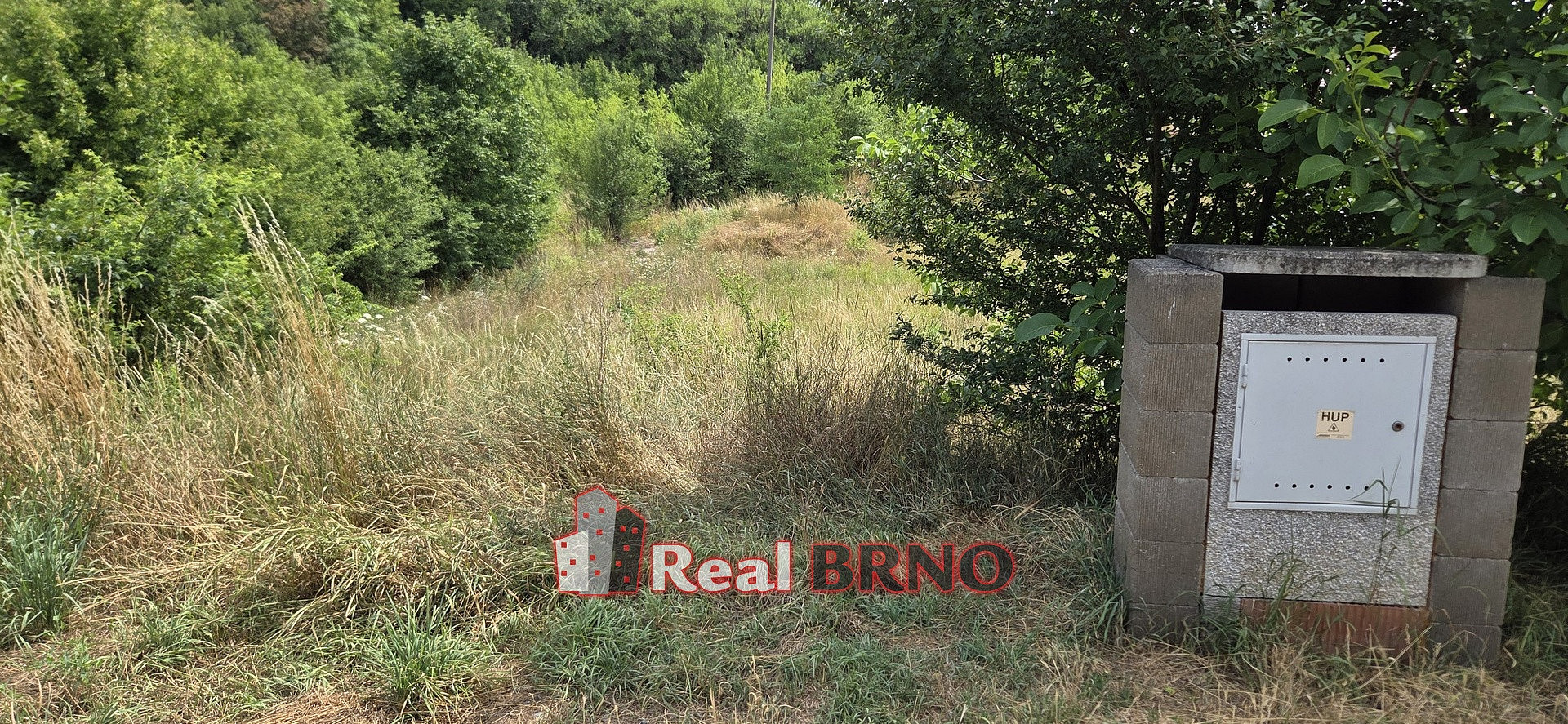 Prodej stavebního pozemku 1 928 m² – fotografie 4