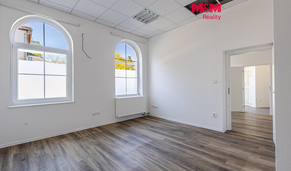 Pronájem komerčního prostoru, 108 m², Česká Lípa, Nový Bor