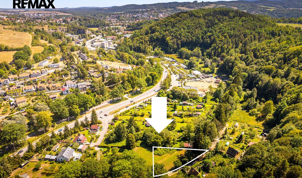 Prodej zahrady 1 001 m², Český Krumlov – náhled fotky 3