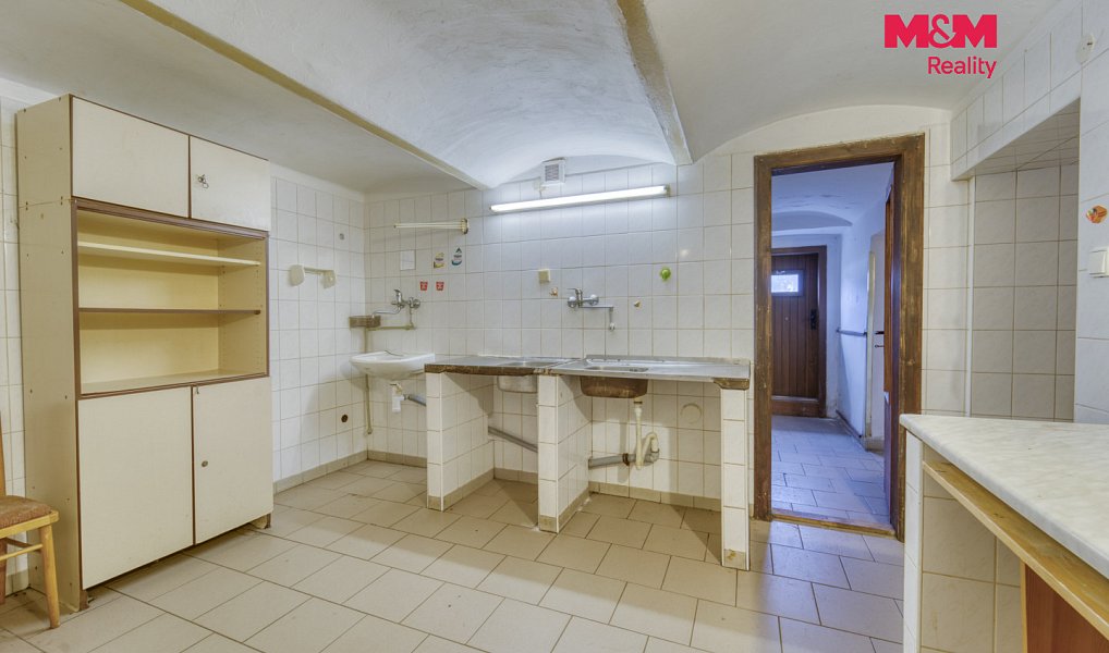Prodej komerčního pozemku 16 101 m², Vráž – náhled fotky 19