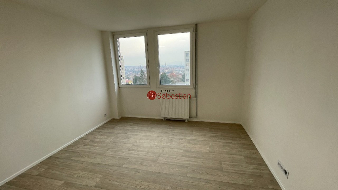Pronájem bytu 2+1 40 m² — photo 2