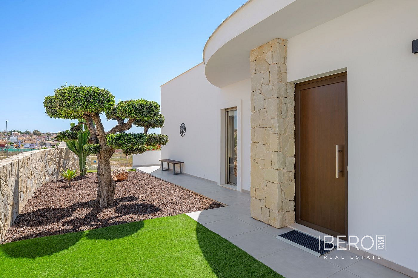 Prodej domu 126 m² s pozemkem 500 m² — photo 2