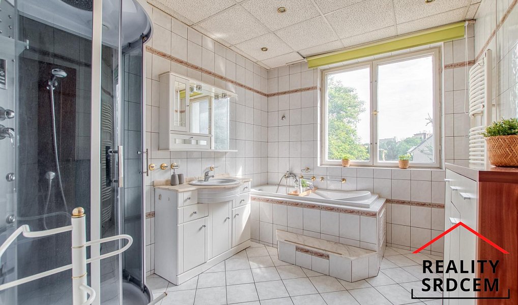 Prodej domu 178 m² s pozemkem 817 m², Karviná – náhled fotky 14