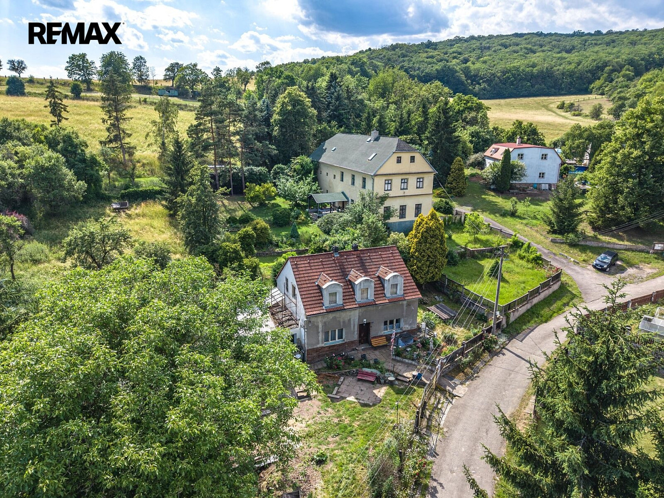 Prodej domu 256 m² s pozemkem 256 m² – fotografie 2