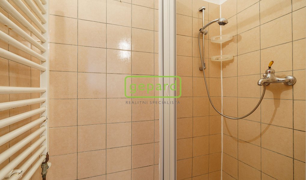 Pronájem obchodních prostor 112 m², Karlovy Vary – náhled fotky 11