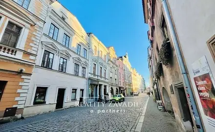 Prodej nájemního domu, činžáku 450 m², Pernštýnská, Pardubice - Pardubice-Staré Město