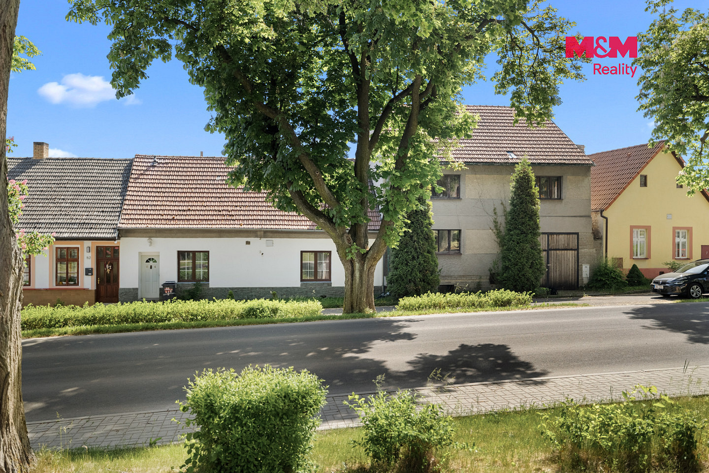 Prodej domu 363 m² s pozemkem 1 017 m² – fotografie 2