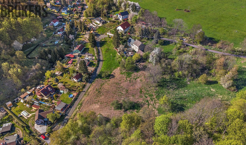 Prodej stavebního pozemku 1 718 m², Chuderov – náhled fotky 16