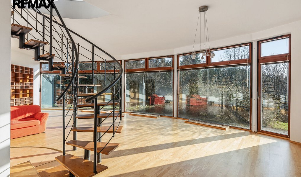 Prodej domu 311 m² s pozemkem 4 029 m², Velké Popovice – náhled fotky 13