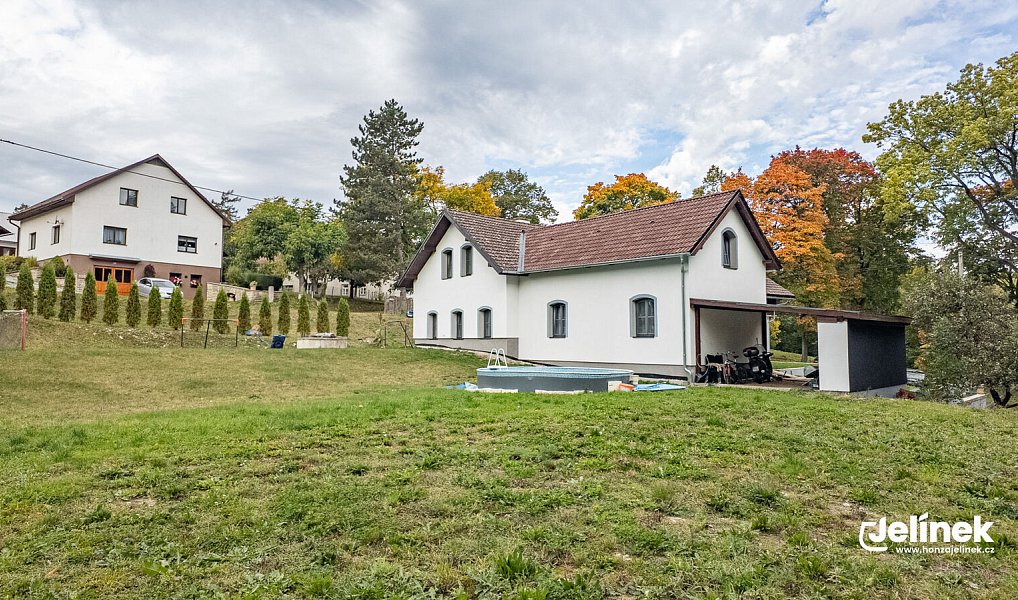 Prodej domu 167 m² s pozemkem 2 511 m², Polička – náhled fotky 21