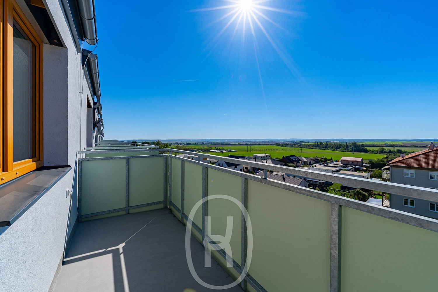 Pronájem bytu 3+kk 71 m² – fotografie 4