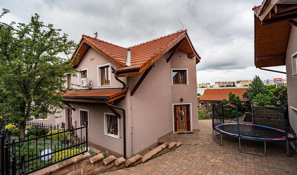 Prodej domu 547 m² s pozemkem 1 355 m², Most – náhled fotky 58