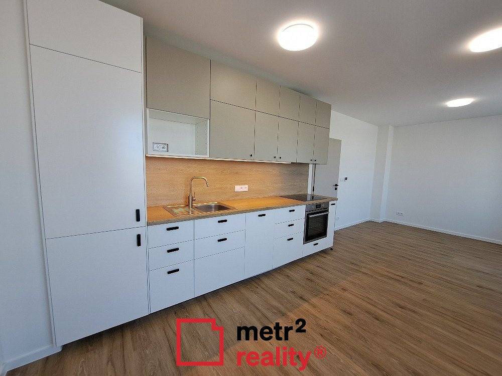 Pronájem bytu 1+kk 33 m²