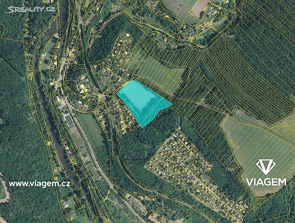 Prodej pole 3 037 m² – fotografie 3