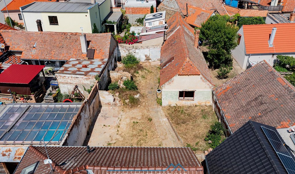 Prodej domu 73 m² s pozemkem 313 m², Kuchařovice – náhled fotky 5