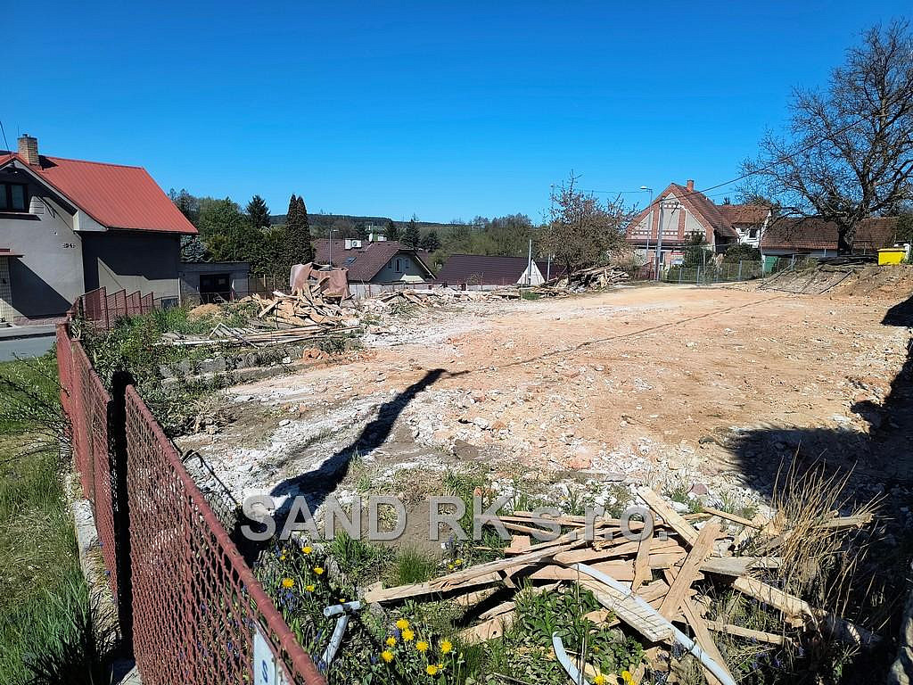 Prodej stavebního pozemku 643 m²