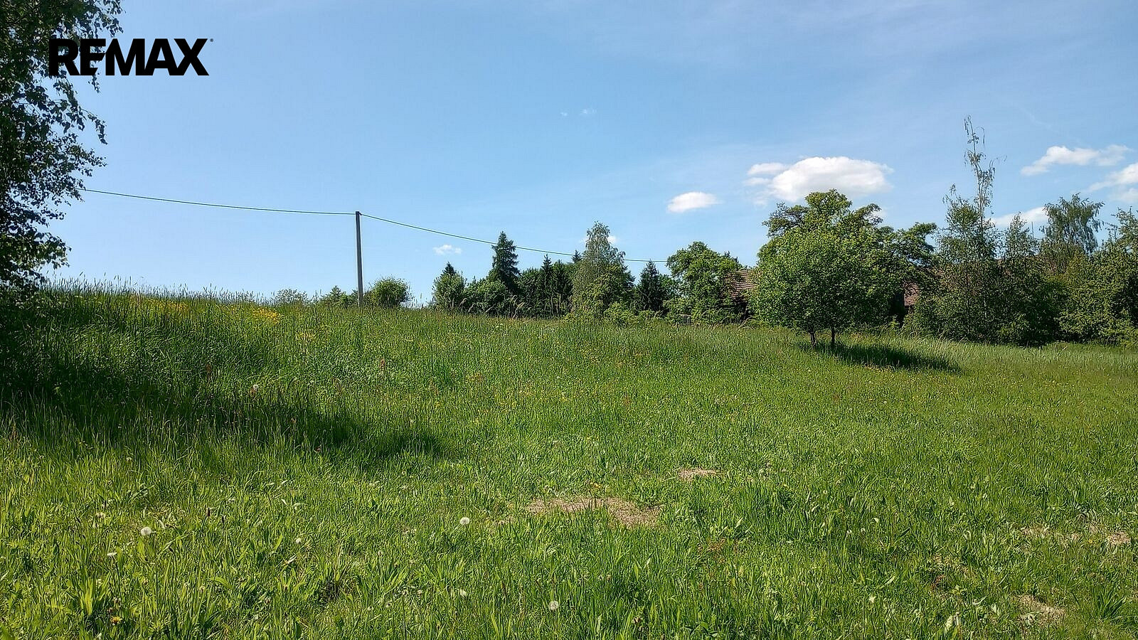 Prodej stavebního pozemku 4 273 m²