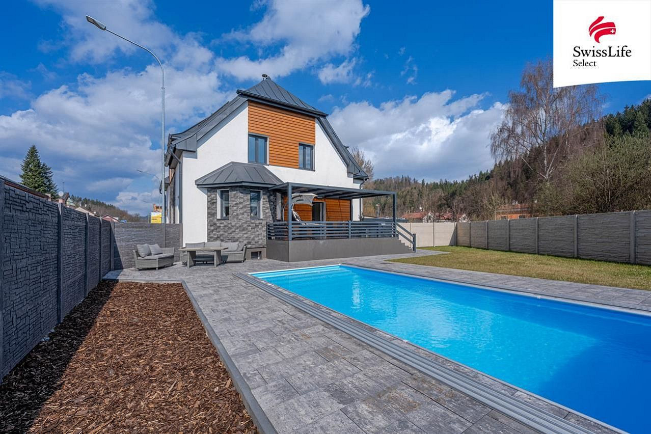 Prodej domu 350 m² s pozemkem 764 m² – fotografie 3