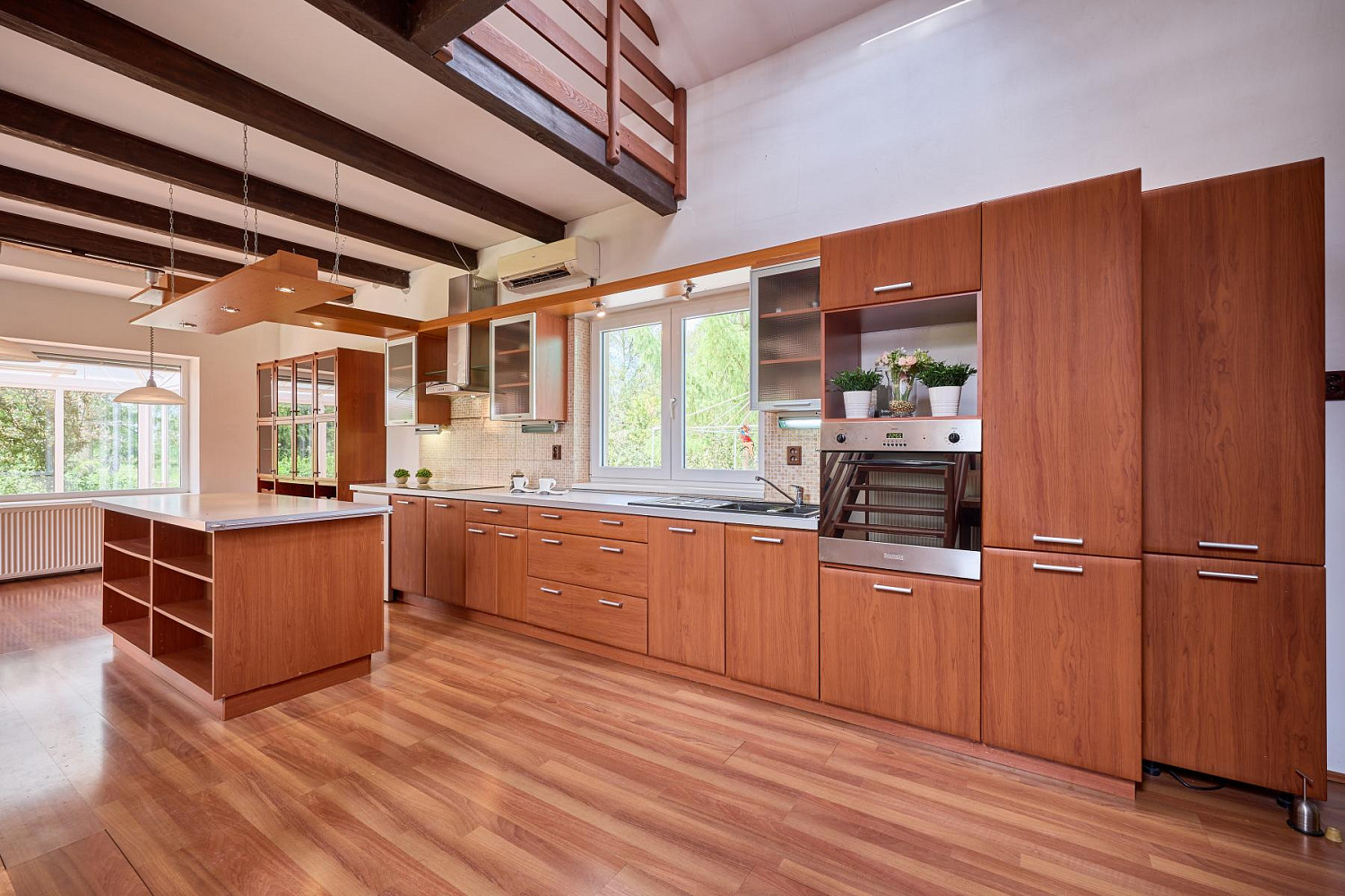 Prodej domu 280 m² s pozemkem 2 632 m² – fotografie 3
