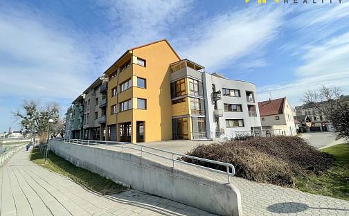 Prodej bytu 1+1 47 m², nábř. Protifašistických bojovníků, Přerov - Přerov I-Město