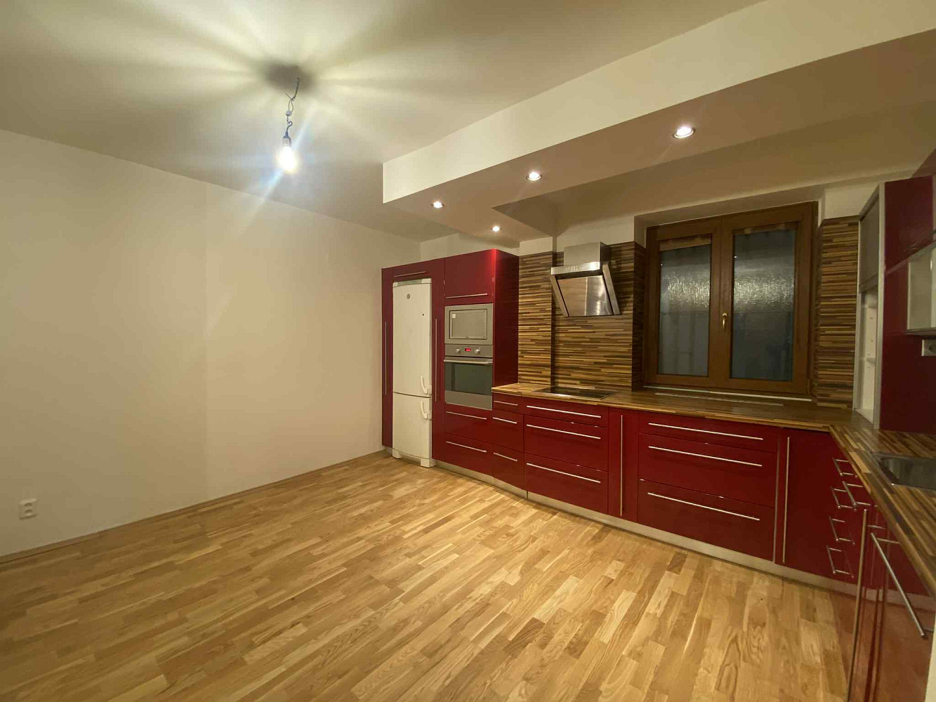 Pronájem bytu 3+1 103 m² — photo 4