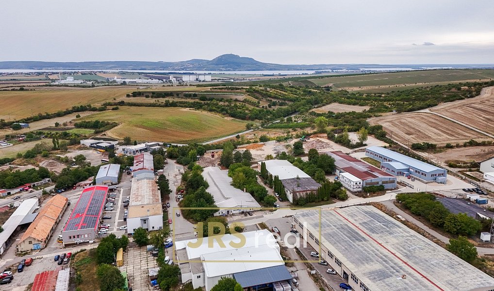 Prodej skladovacích prostor 1 710 m², Hustopeče – náhled fotky 15
