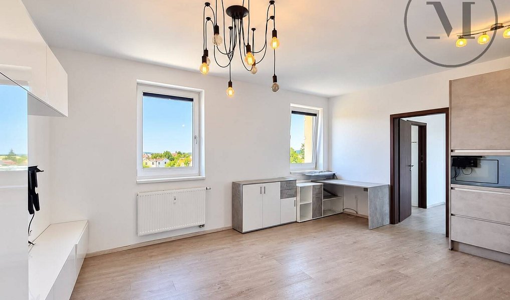 Pronájem bytu 2+kk 53 m², České Budějovice – náhled fotky 2