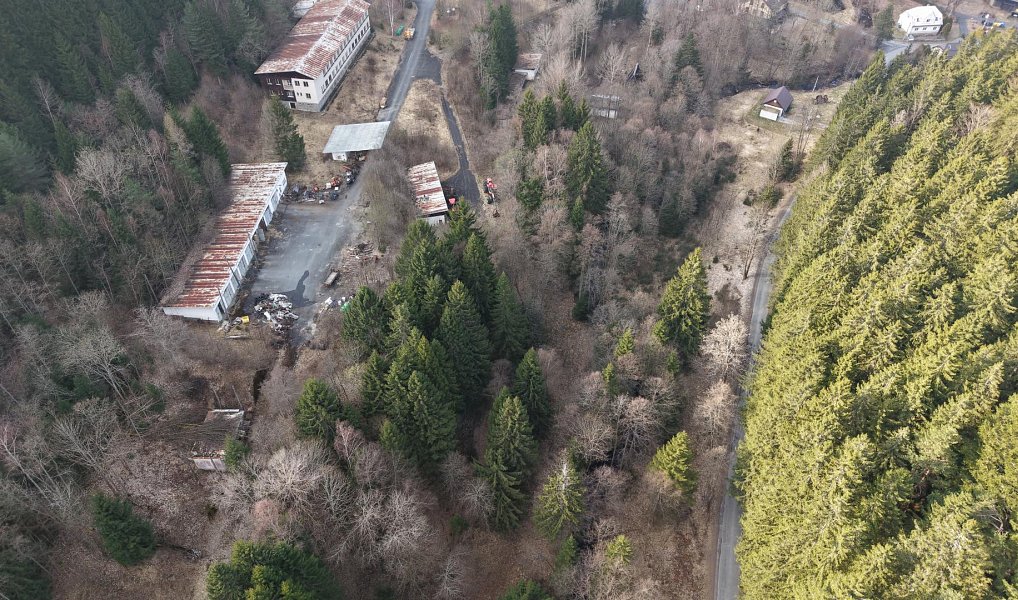 Prodej stavebního pozemku 5 400 m², Hamry – náhled fotky 2