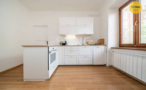 Pronájem bytu 2+1 67 m², Cingrova, Ostrava - Moravská Ostrava