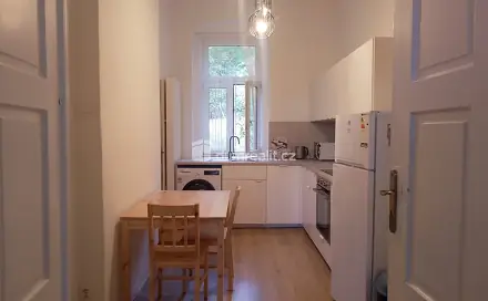 Pronájem bytu 1+1 39 m², Na Vyhlídce, Karlovy Vary