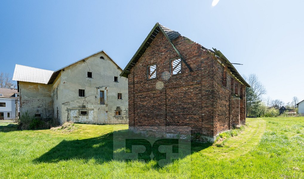 Prodej domu 197 m² s pozemkem 20 632 m², Cvikov – náhled fotky 12