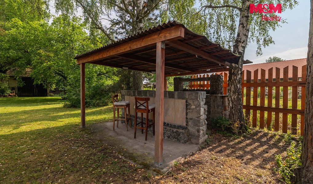 Prodej domu 120 m² s pozemkem 1 740 m², Bobnice – náhled fotky 15