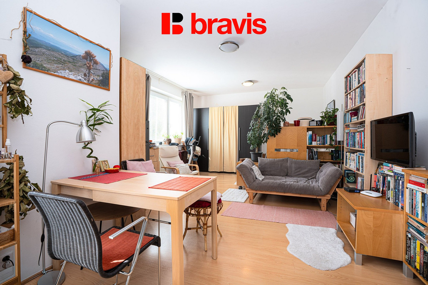 Prodej bytu 2+kk 57 m² – pohled 6