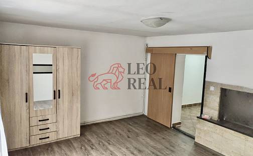 Pronájem bytu 2+kk 45 m², V Dolině, Zlín - Jaroslavice